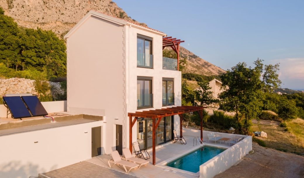 budva-blizikuce-villa-114-sqm-land-plot-230-sqm-montenegro-for-sale-V-02703 (22)