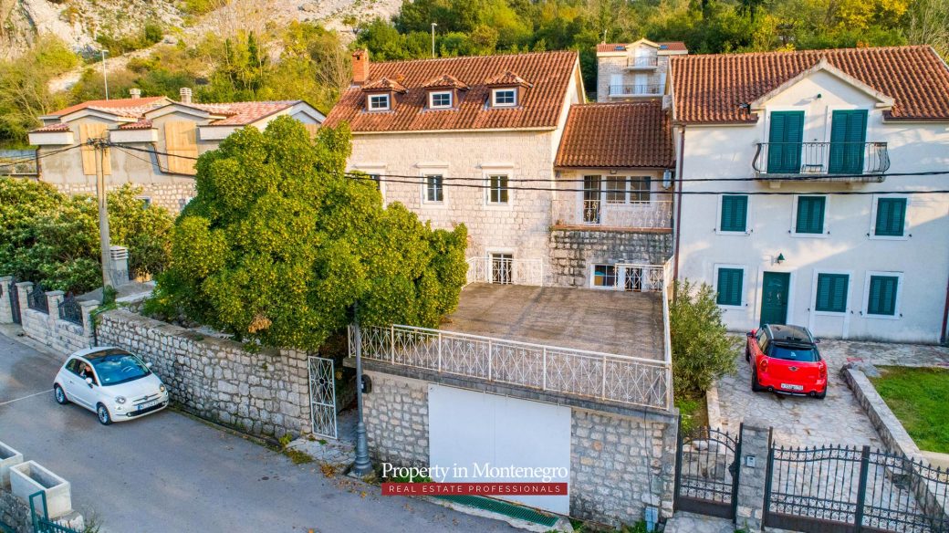 First line villa for sale in Kotor