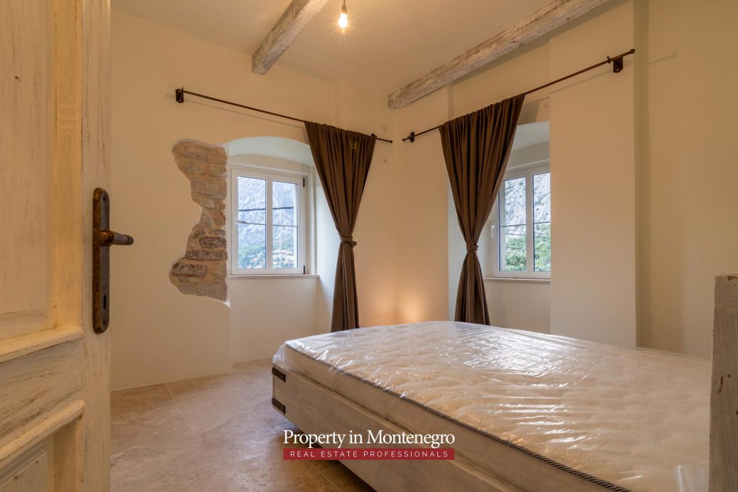 First line villa for sale in Kotor