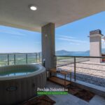 House for sale in Tivat Bay