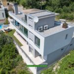 House for sale in Tivat Bay