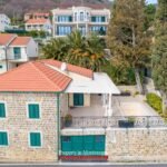 Luxury-waterfront-villa-for-sale-in-Montenegro (14)