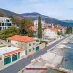 Luxury-waterfront-villa-for-sale-in-Montenegro (2)