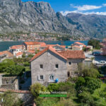 Old stone house for sale in Kotor