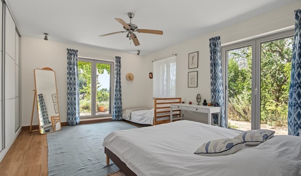kotor-kavac-villa-two-bedroom-158-sqm-land-plot-549-sqm-montenegro-for-sale-A-03218 (13)