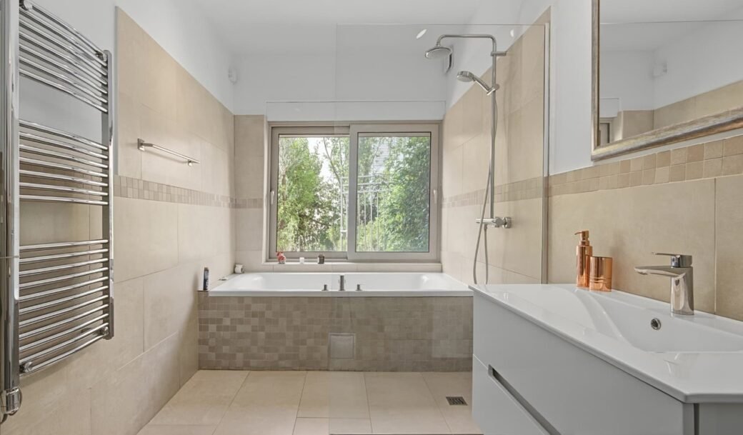 kotor-kavac-villa-two-bedroom-158-sqm-land-plot-549-sqm-montenegro-for-sale-A-03218 (14)