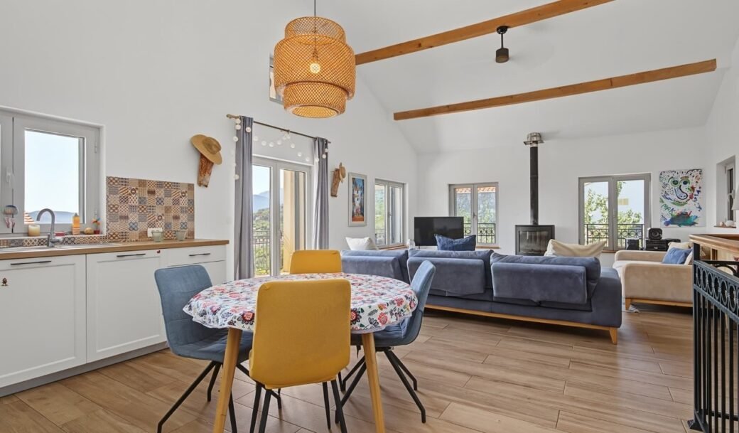 kotor-kavac-villa-two-bedroom-158-sqm-land-plot-549-sqm-montenegro-for-sale-A-03218 (7)