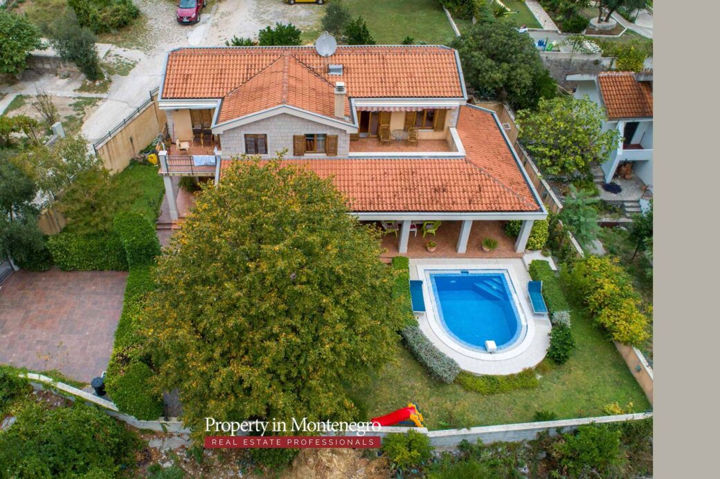luxury-house-for-sale-in-Bay-of-Kotor (6)