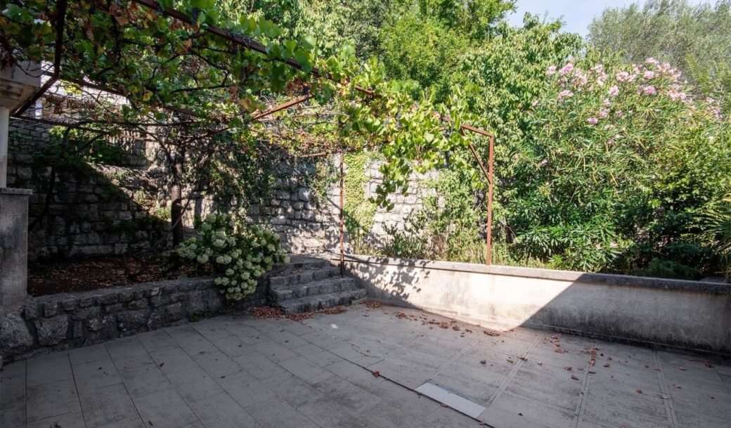 tivat-donja-lastva-apartment-one-bedroom-62-sqm-montenegro-for-sale-A-03217 (8)