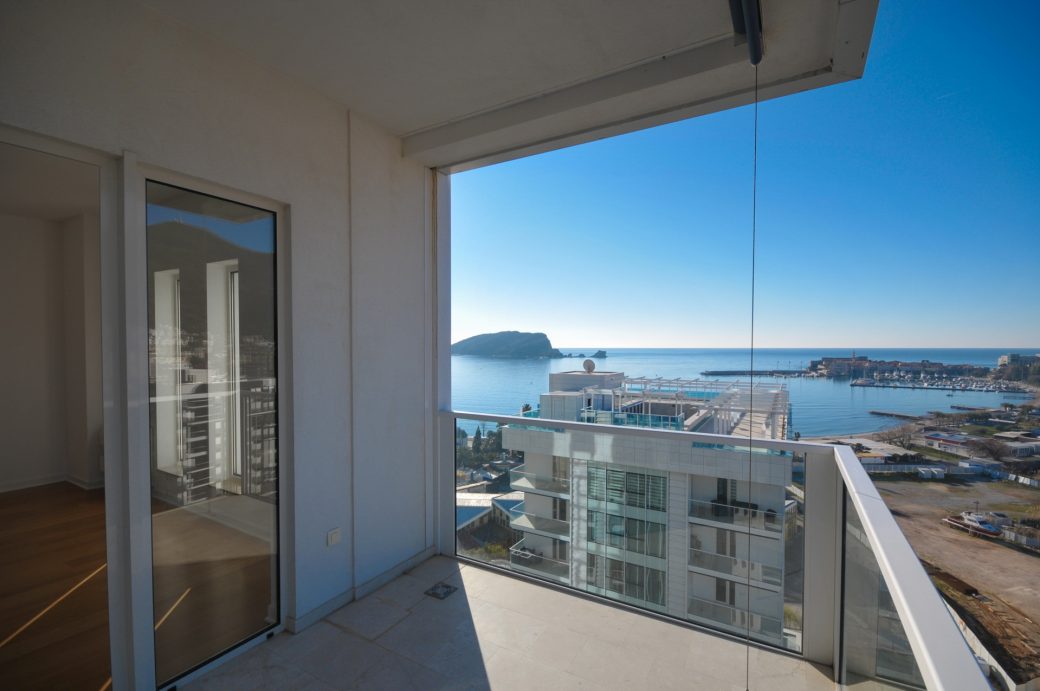 Apartman na prodaji u Budvi