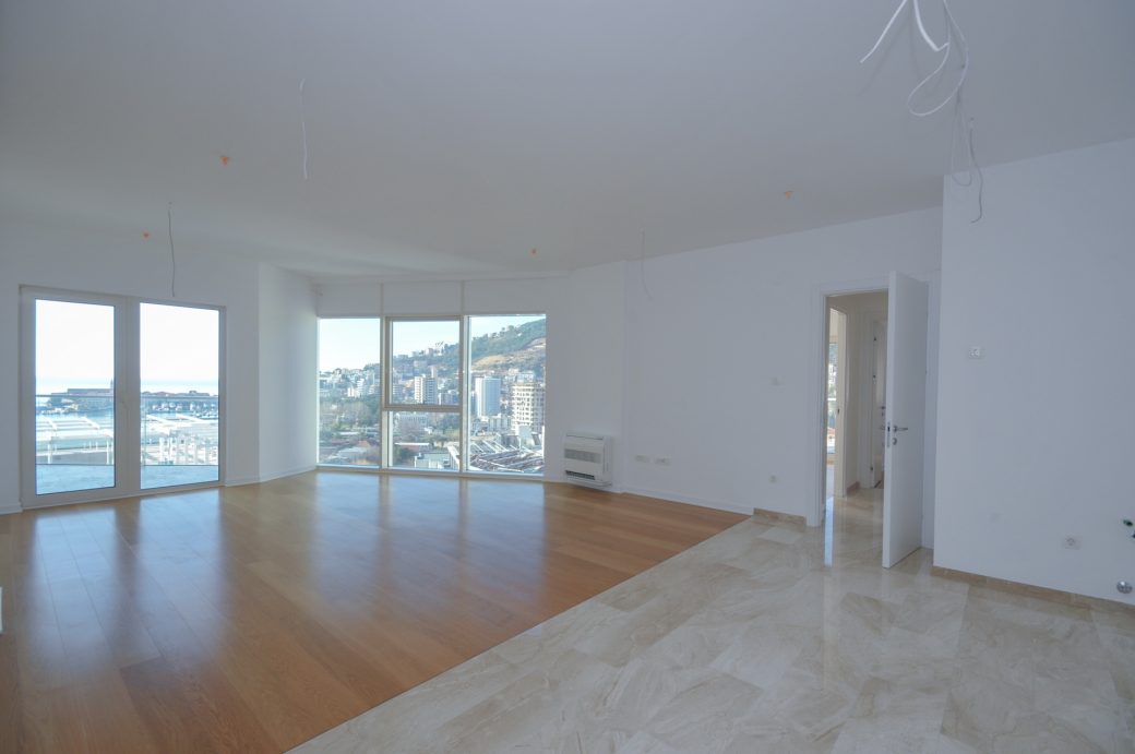 Apartman na prodaji u Budvi