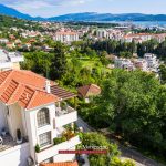 Villa-with-swimming-pool-for-sale-in-Tivat (2)