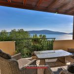 Villa-with-swimming-pool-for-sale-in-Tivat (5)