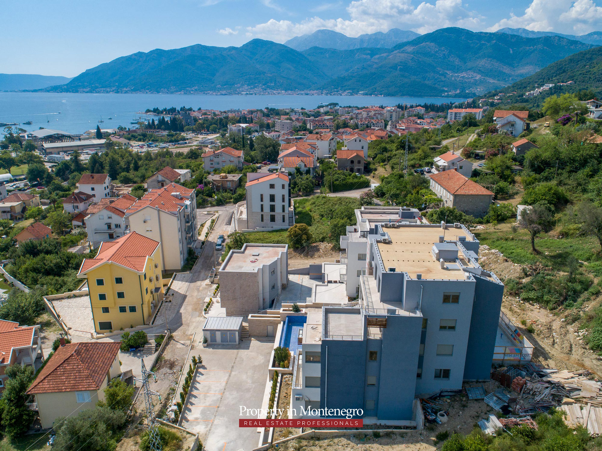 Two bedroom apartment in Tivat