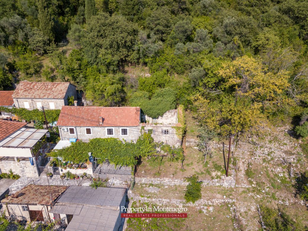 Land for sale in Tivat