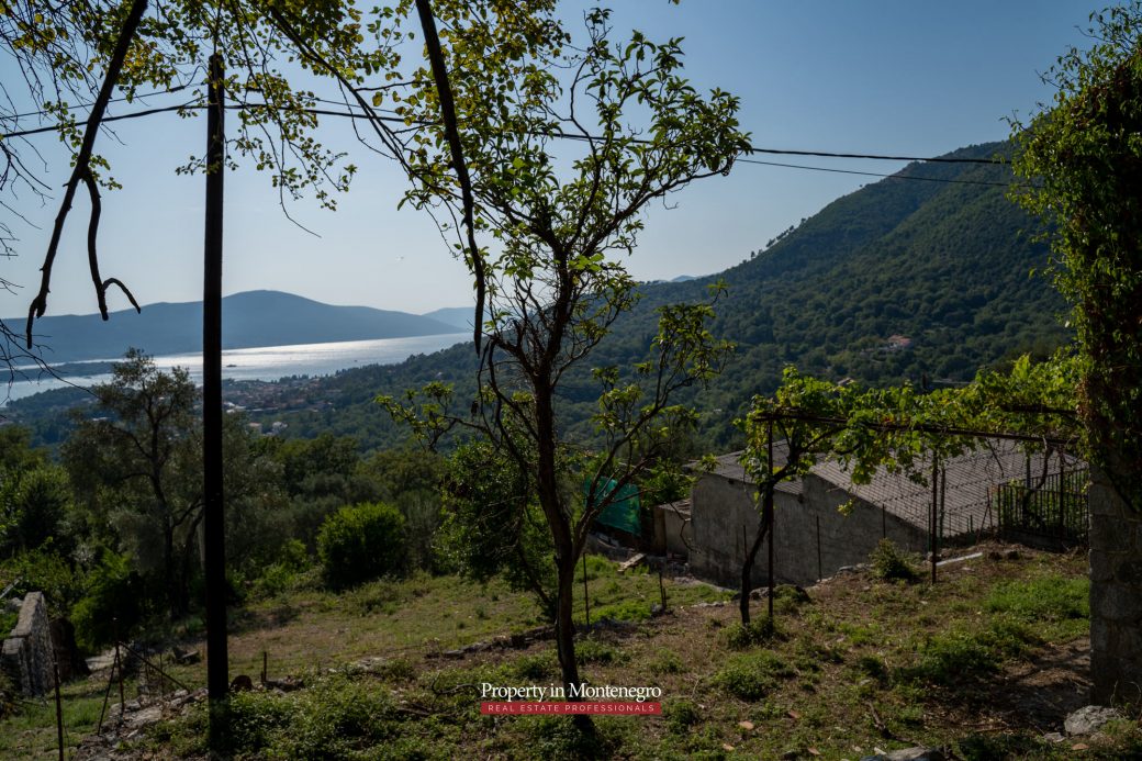 Land for sale in Tivat
