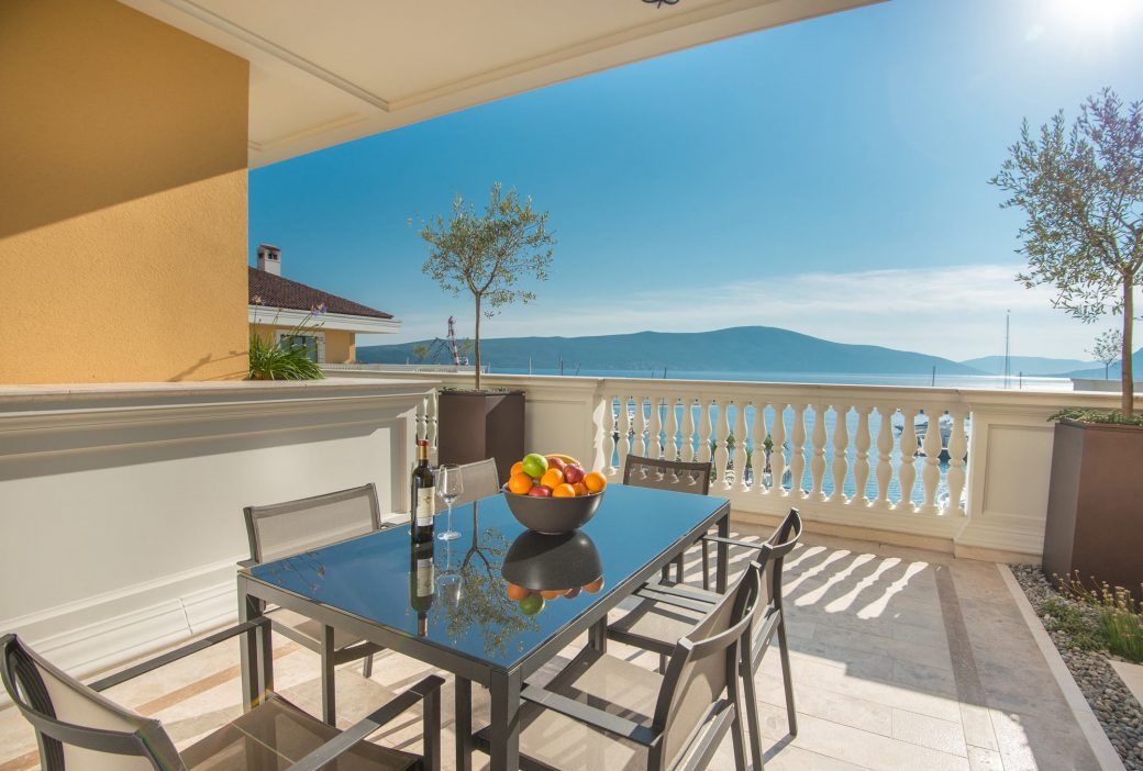 Luxury penthouse for sale in Tivat