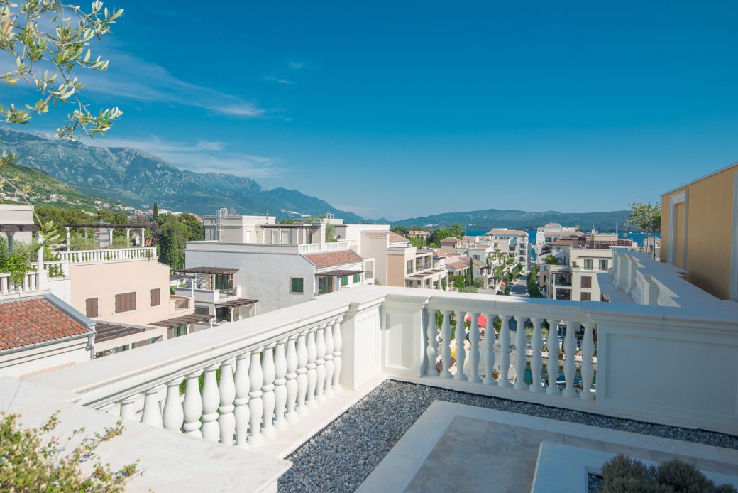 Luxury penthouse for sale in Tivat