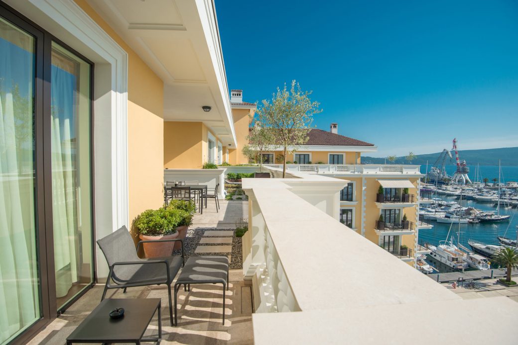 Luxury penthouse for sale in Tivat