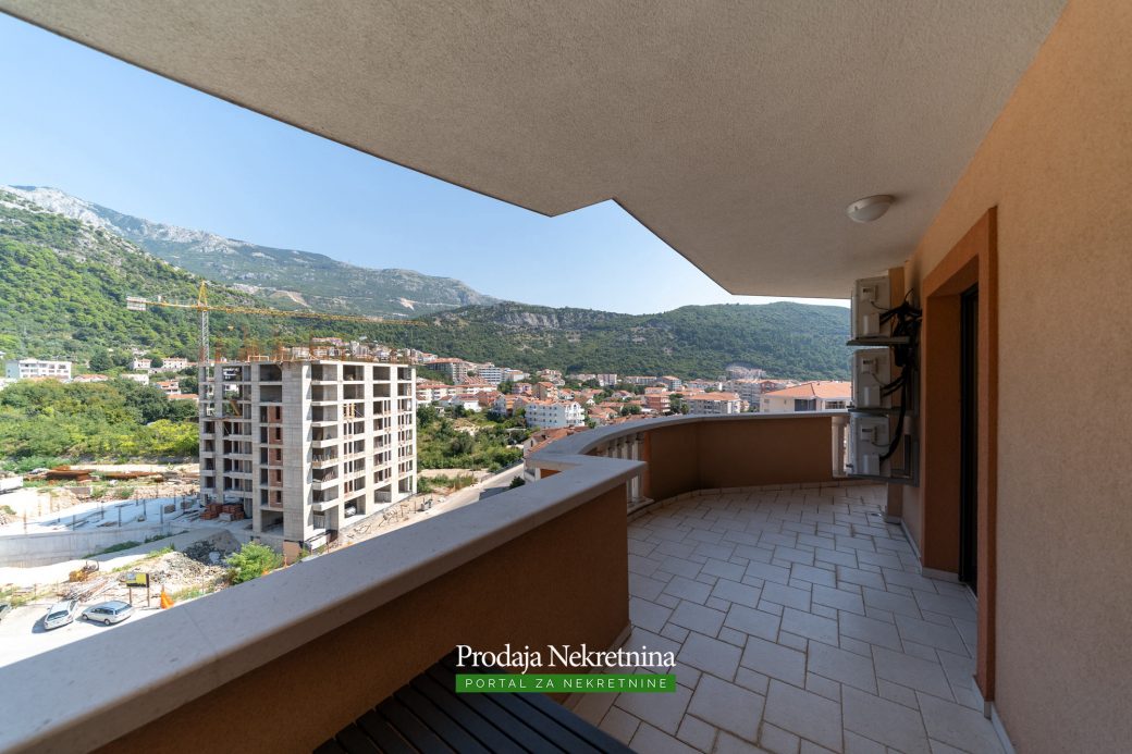 Three bedroom apartment for sale in Budva