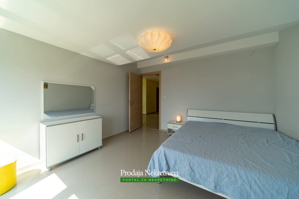 Duplex apartment for sale in Petrovac