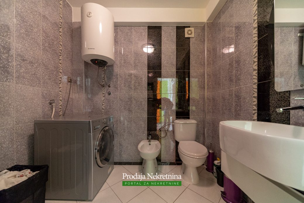 Duplex apartment for sale in Petrovac