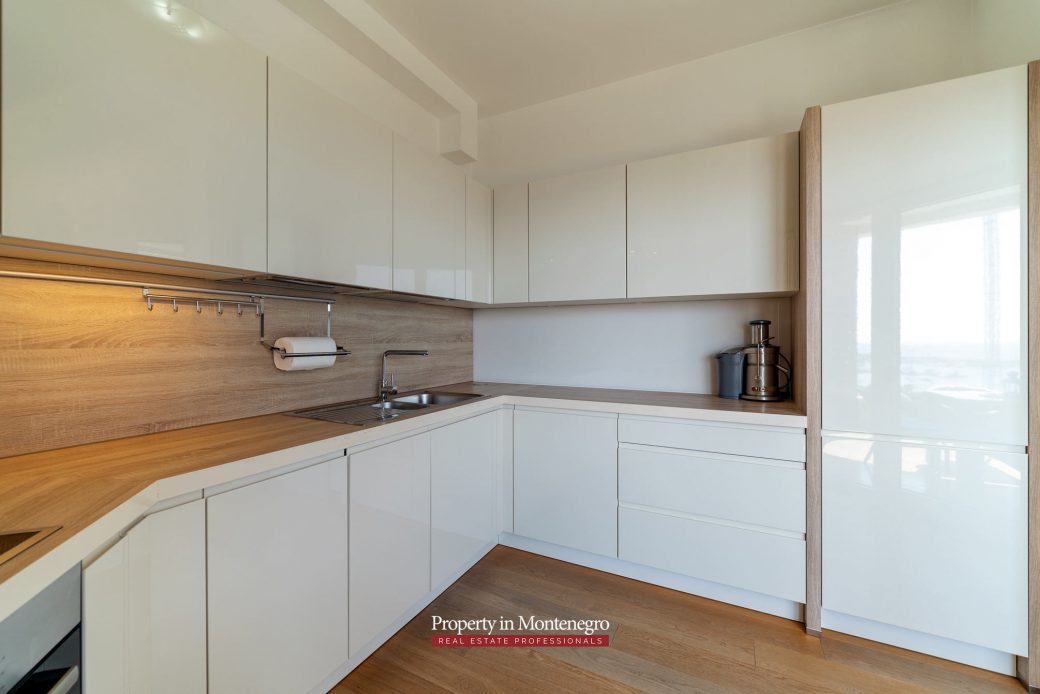 Luxury two bedroom apartment in Budva
