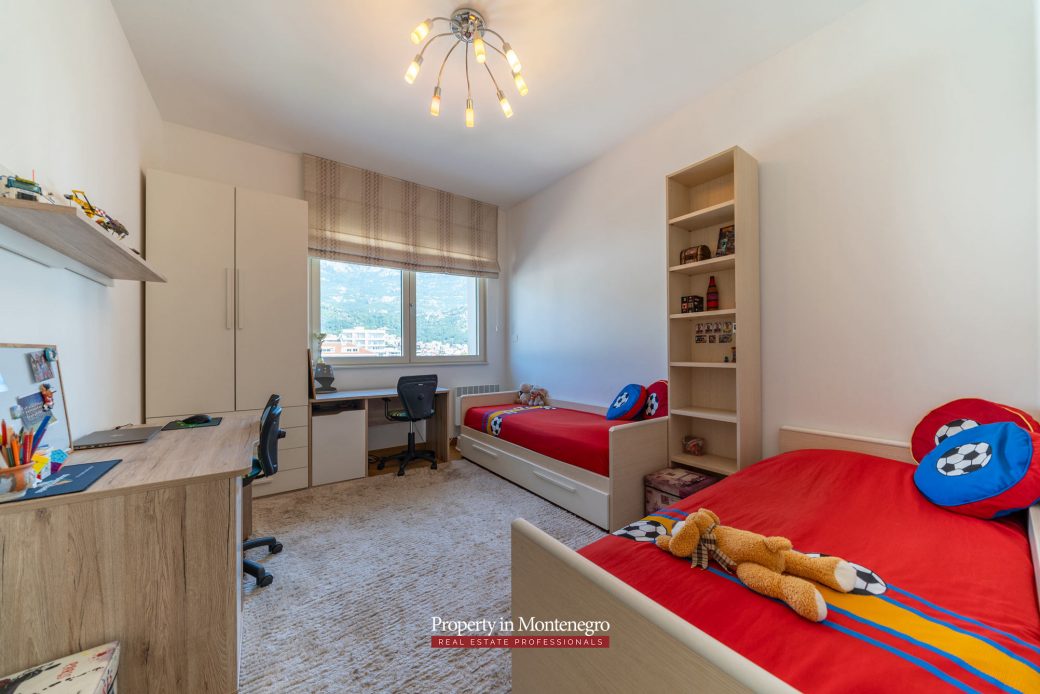 Luxury two bedroom apartment in Budva