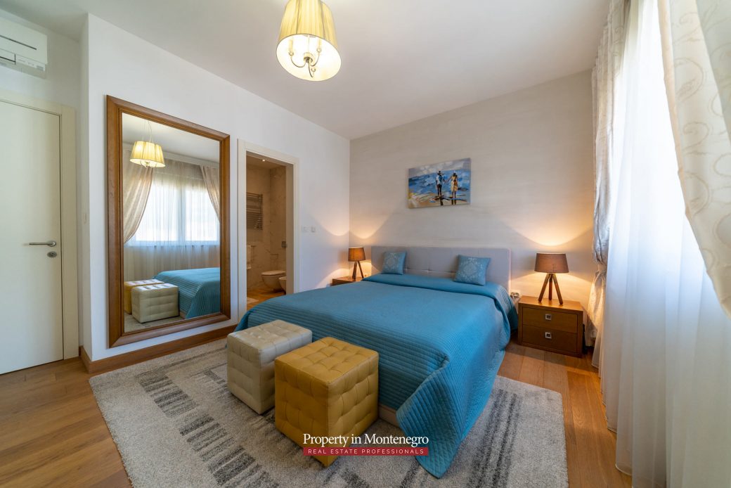 Luxury two bedroom apartment in Budva