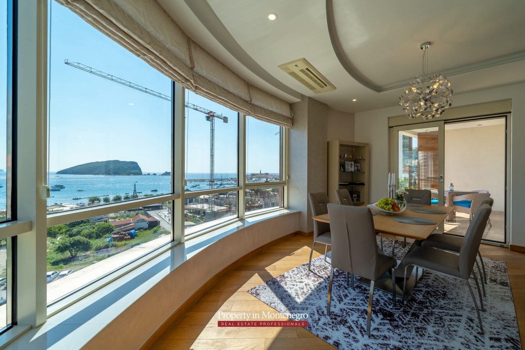 Luxury two bedroom apartment in Budva