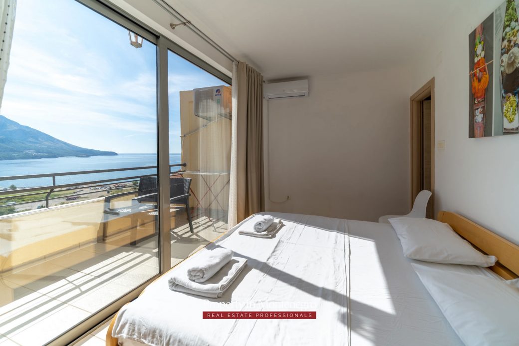 Two bedroom apartment in Budva