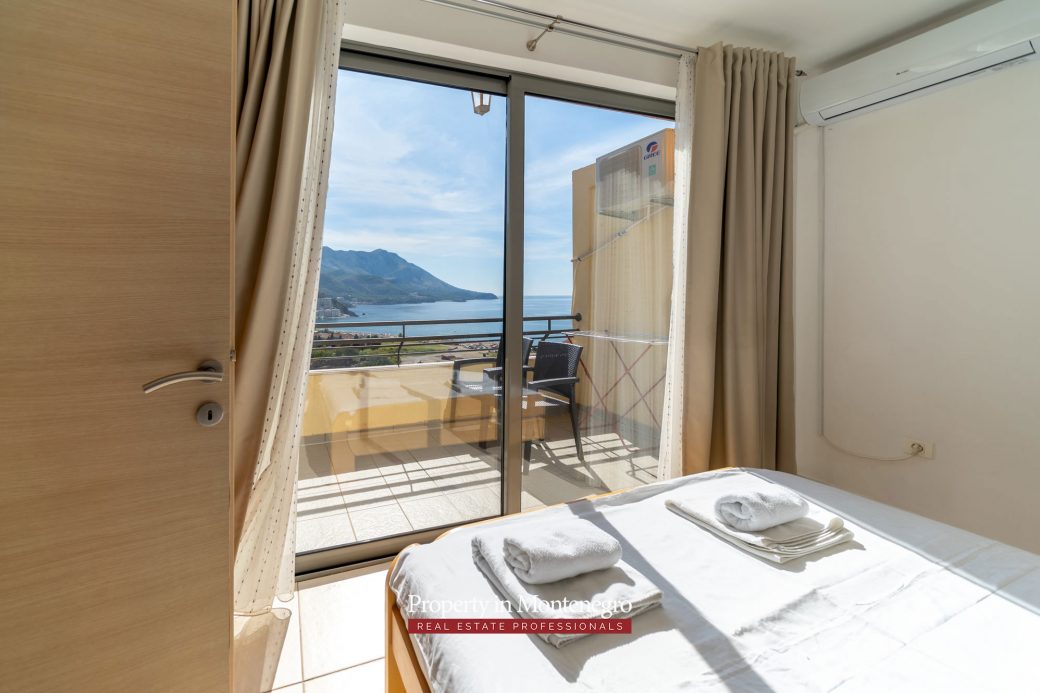 Two bedroom apartment in Budva