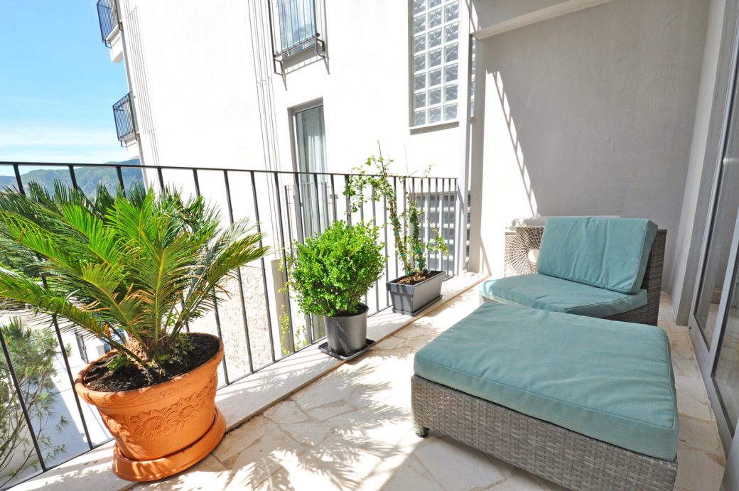 Two bedroom apartment for sale in Dobrota
