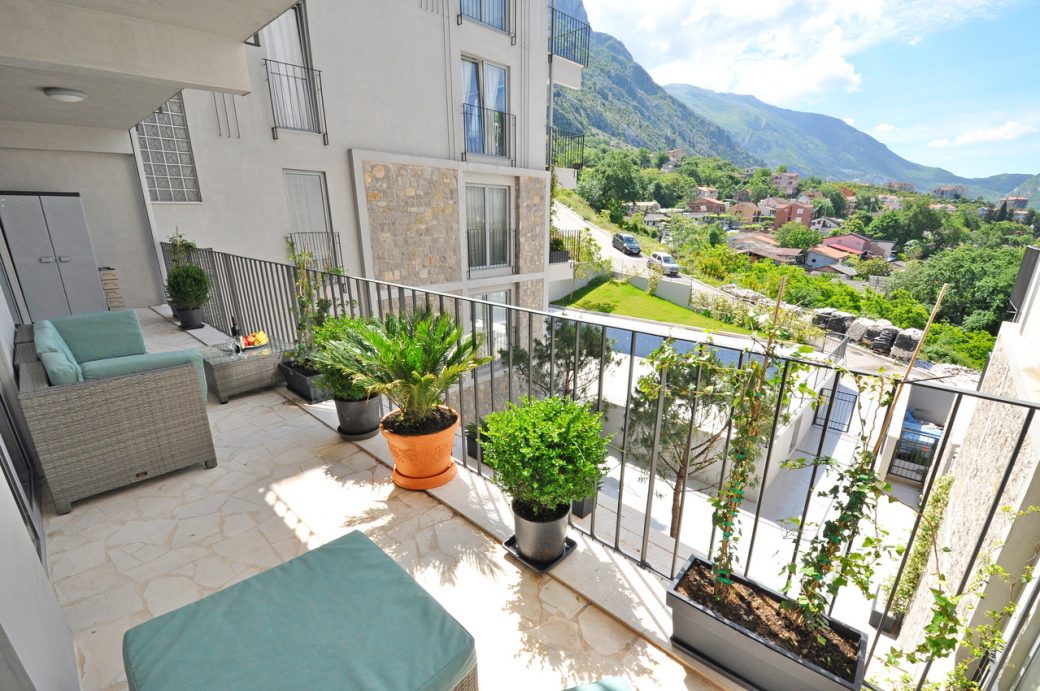 Two bedroom apartment for sale in Dobrota