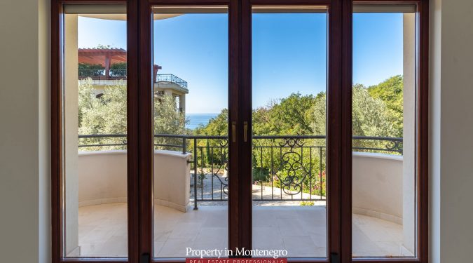 Real estate agency in Budva