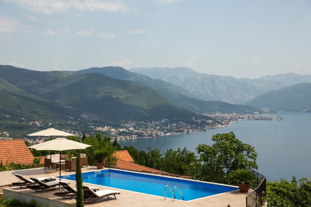 luxury-villa-for-sale-in-boka-bay-montenegro (5)