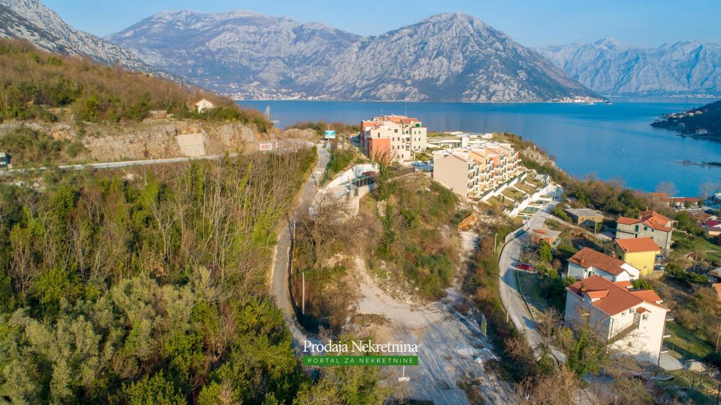 Land for sale in Kotor