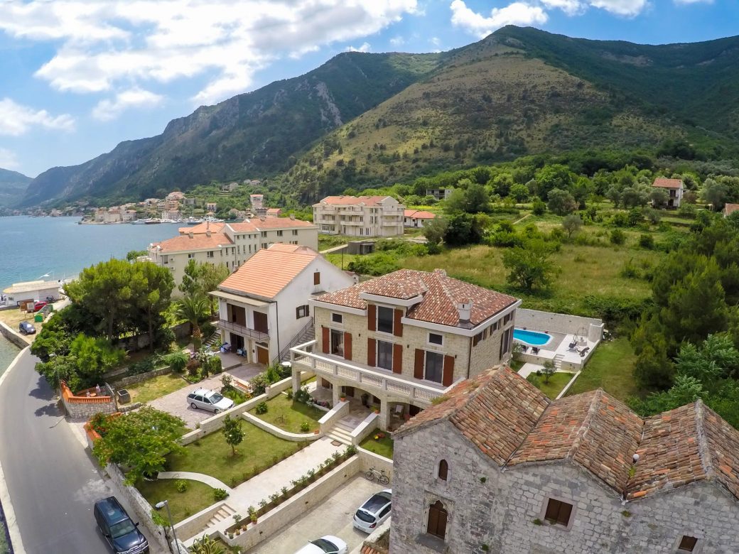 First line villa for sale in Montenegro