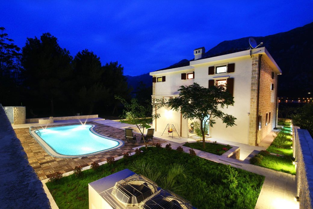 First line villa for sale in Montenegro