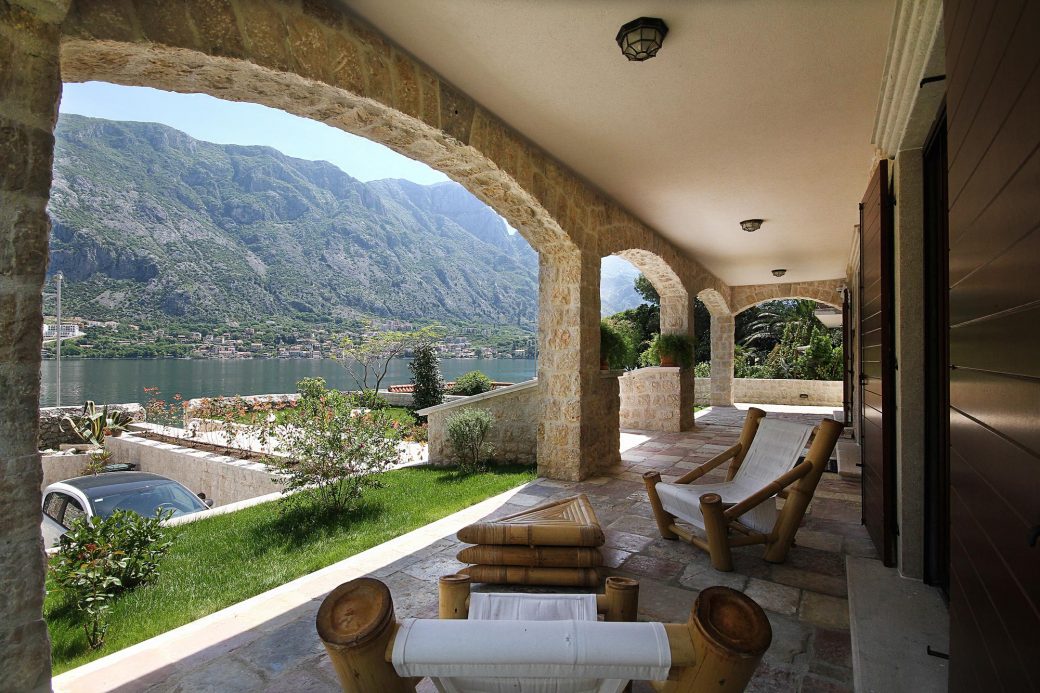 First line villa for sale in Montenegro