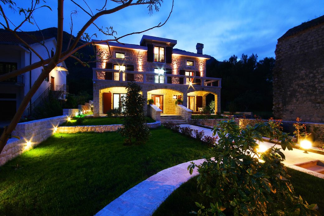 First line villa for sale in Montenegro