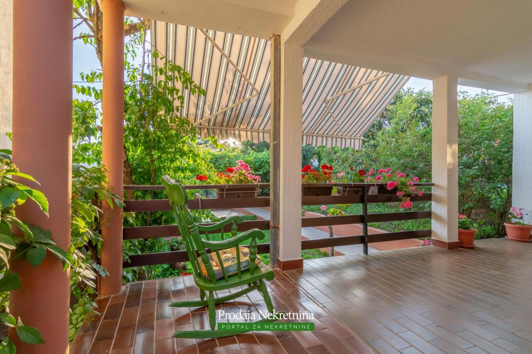 House-for-sale-in-Bar