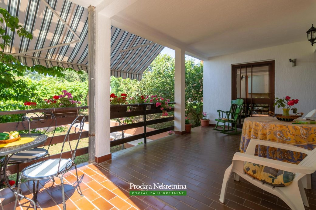 House-for-sale-in-Bar