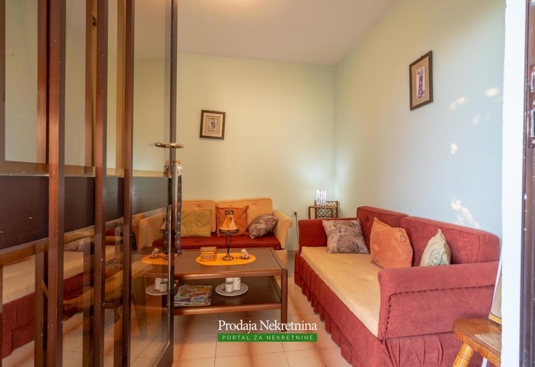 House-for-sale-in-Bar