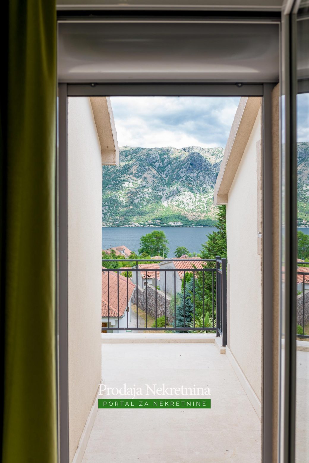 Luxury house for sale in Kotor