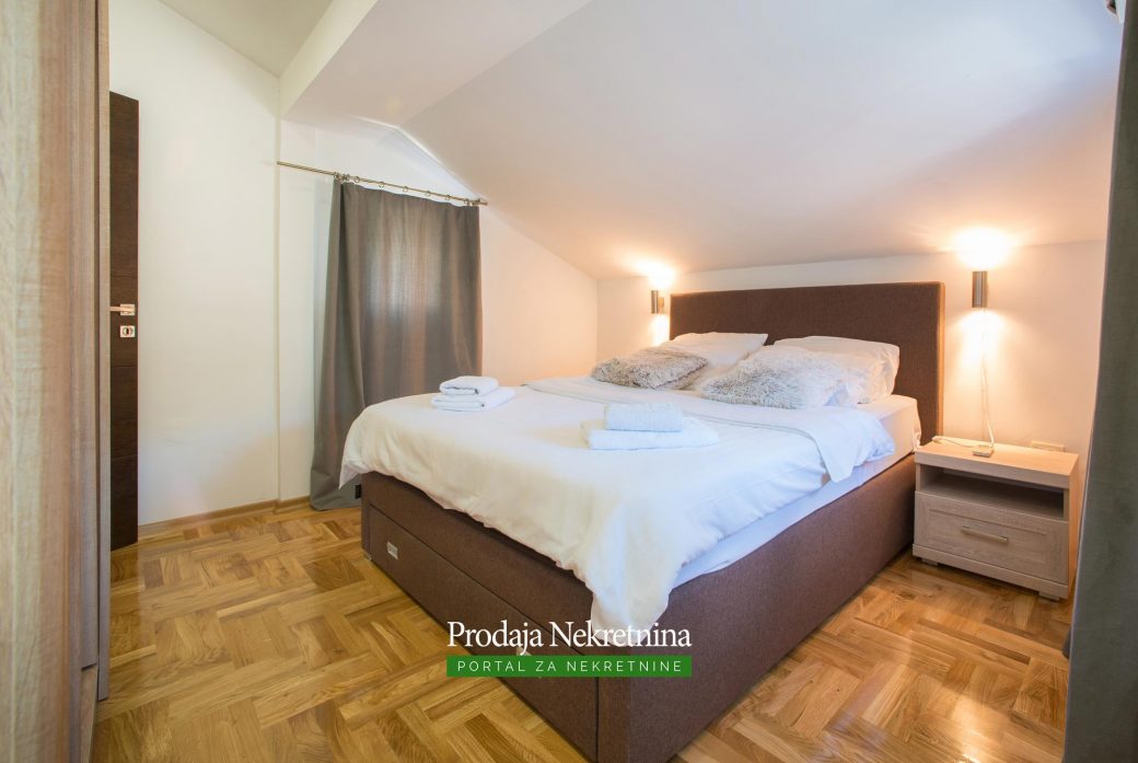 Luxury house for sale in Kotor