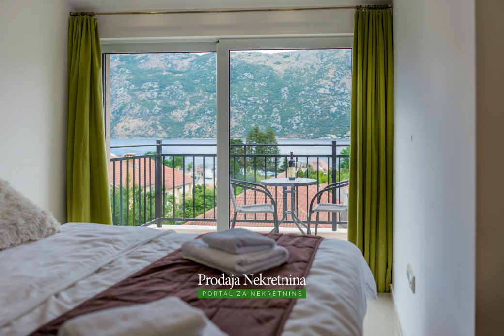 Luxury house for sale in Kotor