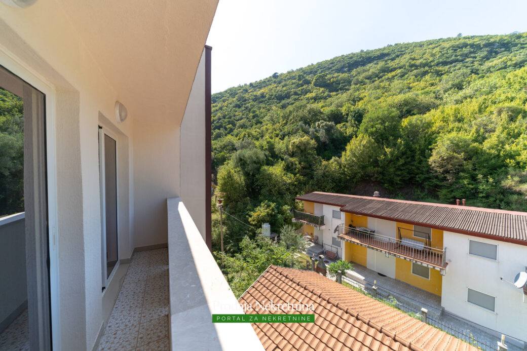 One-bedroom-apartment-for-sale-in-Budva