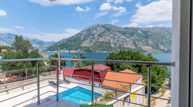 One bedroom apartment in Kotor