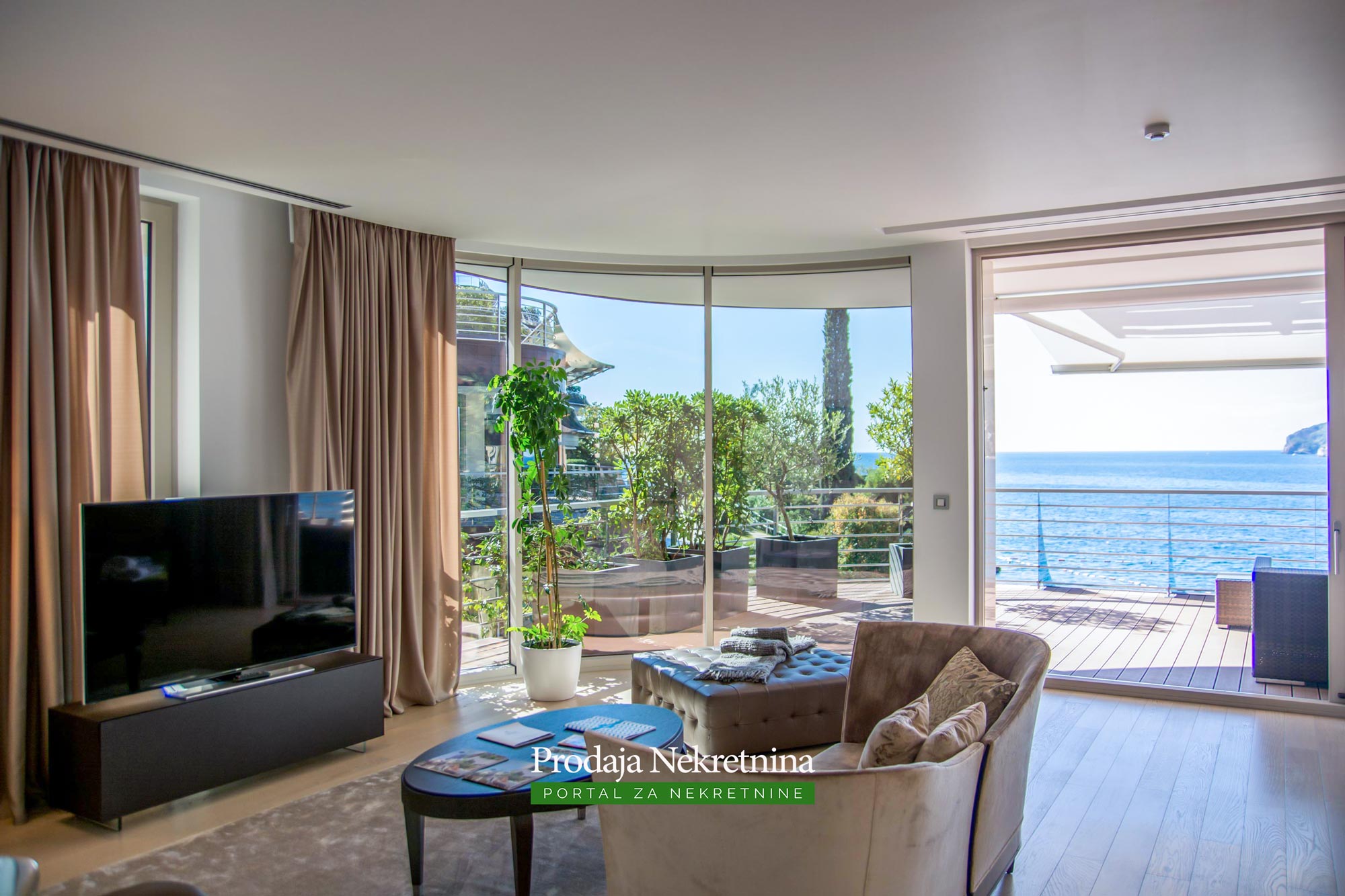 Luxury penthouse for sale in Budva